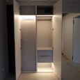 armario modular con iluminacion led, cajonera , barra